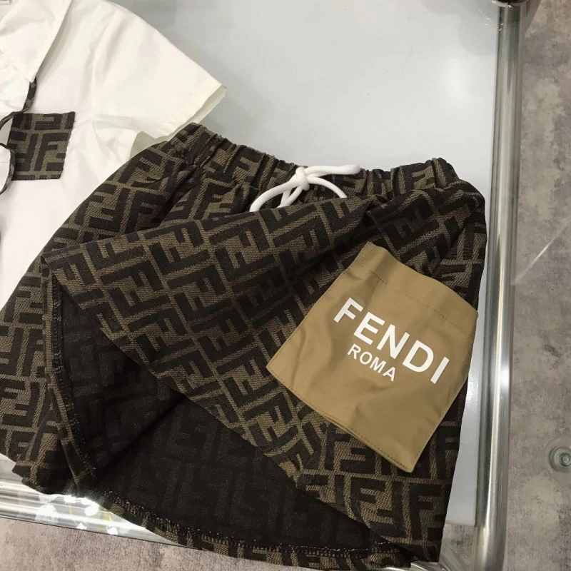 Fendi Kids WellDesigned 121356