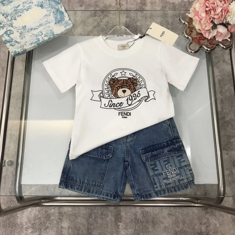 Contemporary Fendi Kids 121327