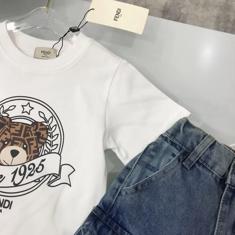 Contemporary Fendi Kids 121327