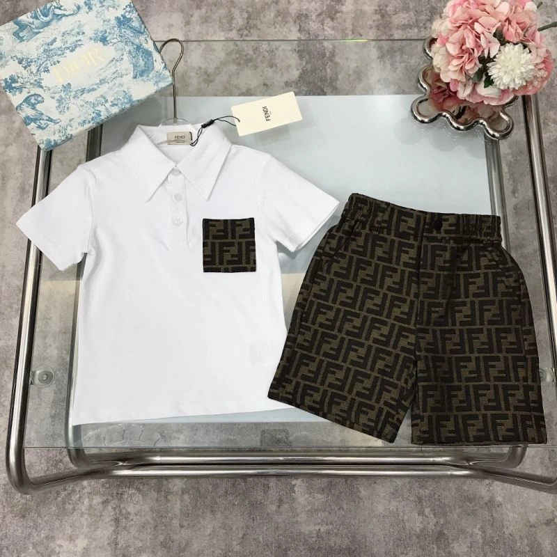 Fendi Kids Stylish 121330
