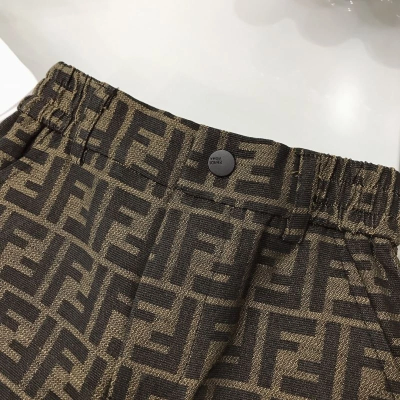 Fendi Kids Stylish 121330