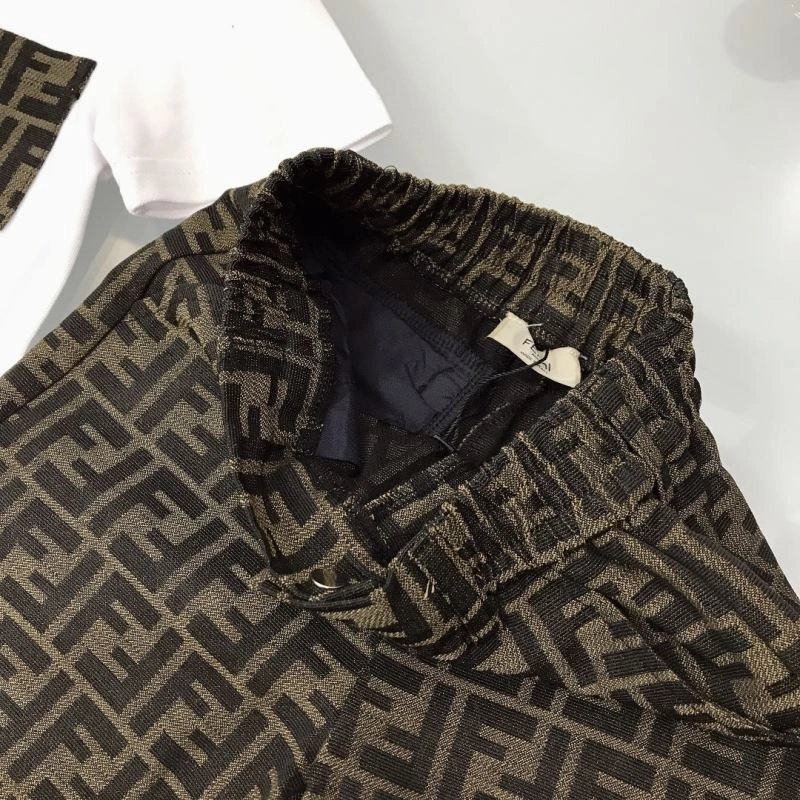 Fendi Kids Stylish 121330