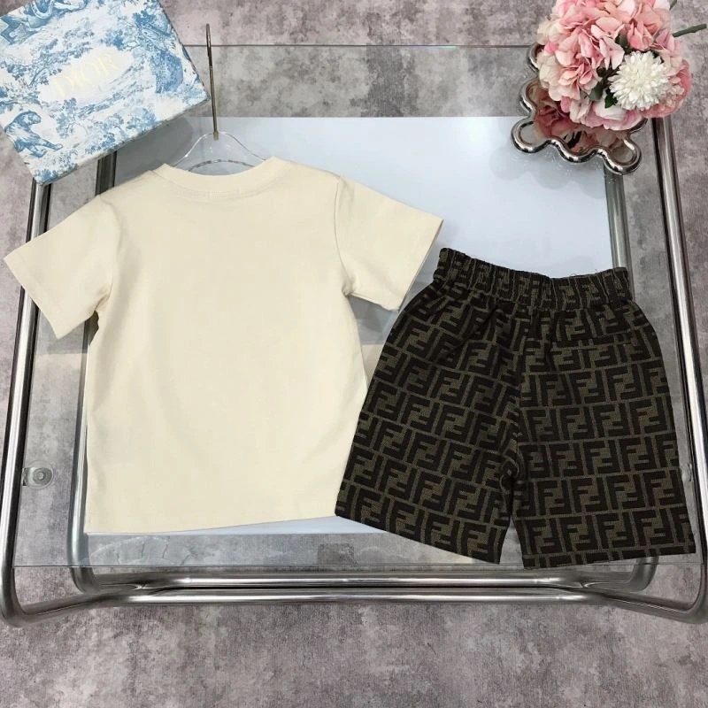 Fendi Kids Cozy 121323