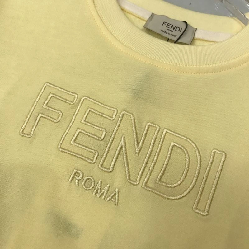 Fendi Kids Compact 121303
