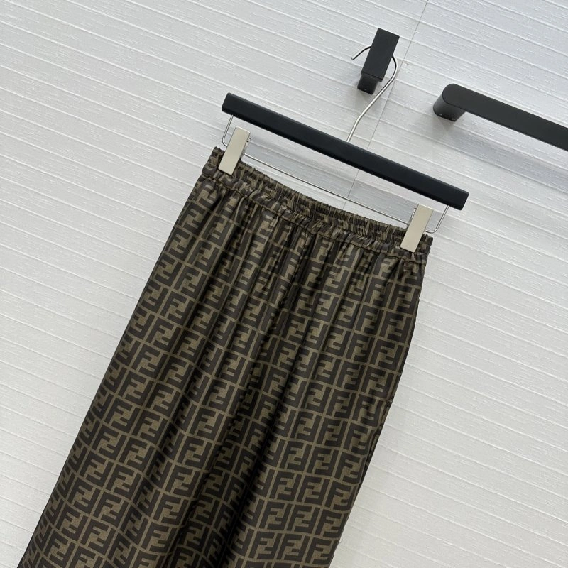 Fashionable Fendi Long Pants 120720