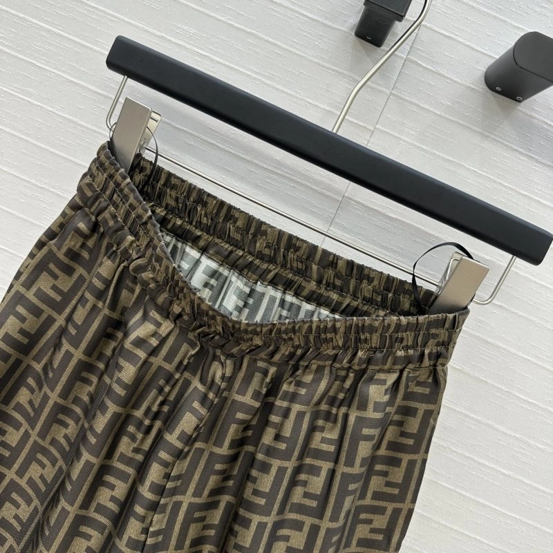Fashionable Fendi Long Pants 120720