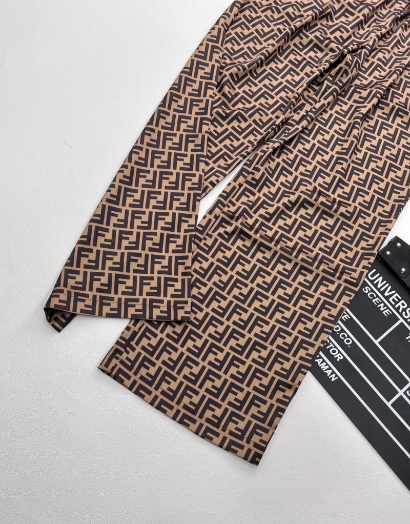 WellDesigned Fendi Long Pants 120698