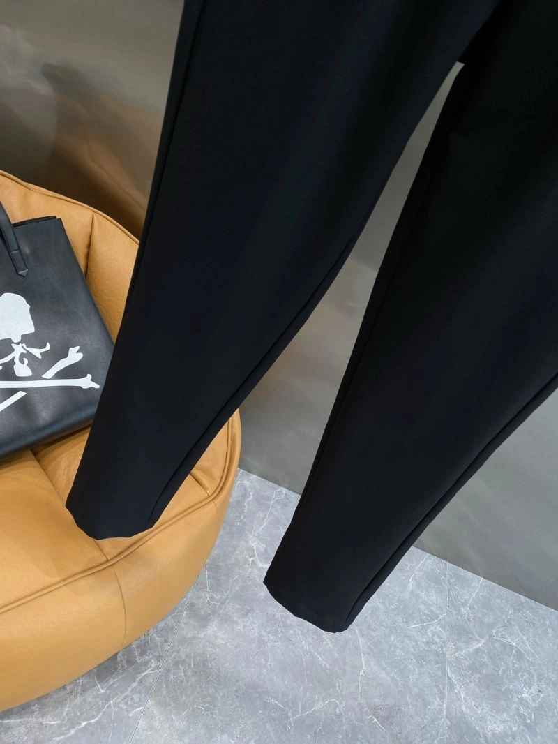 Neat Fendi Long Pants 121818
