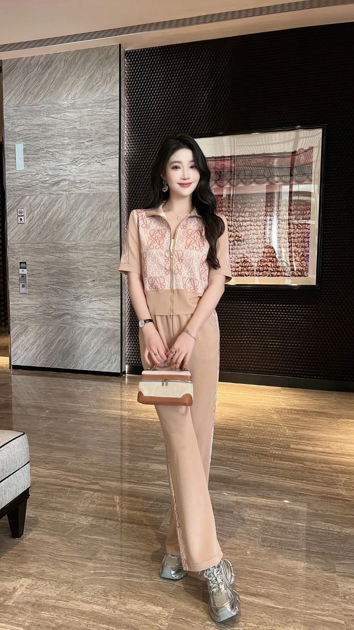 Fendi Long Suits Sleek 123133