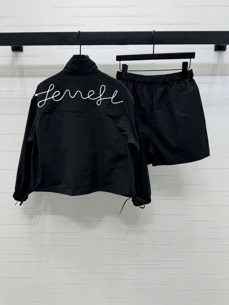Fendi Long Suits Sustainable 120602