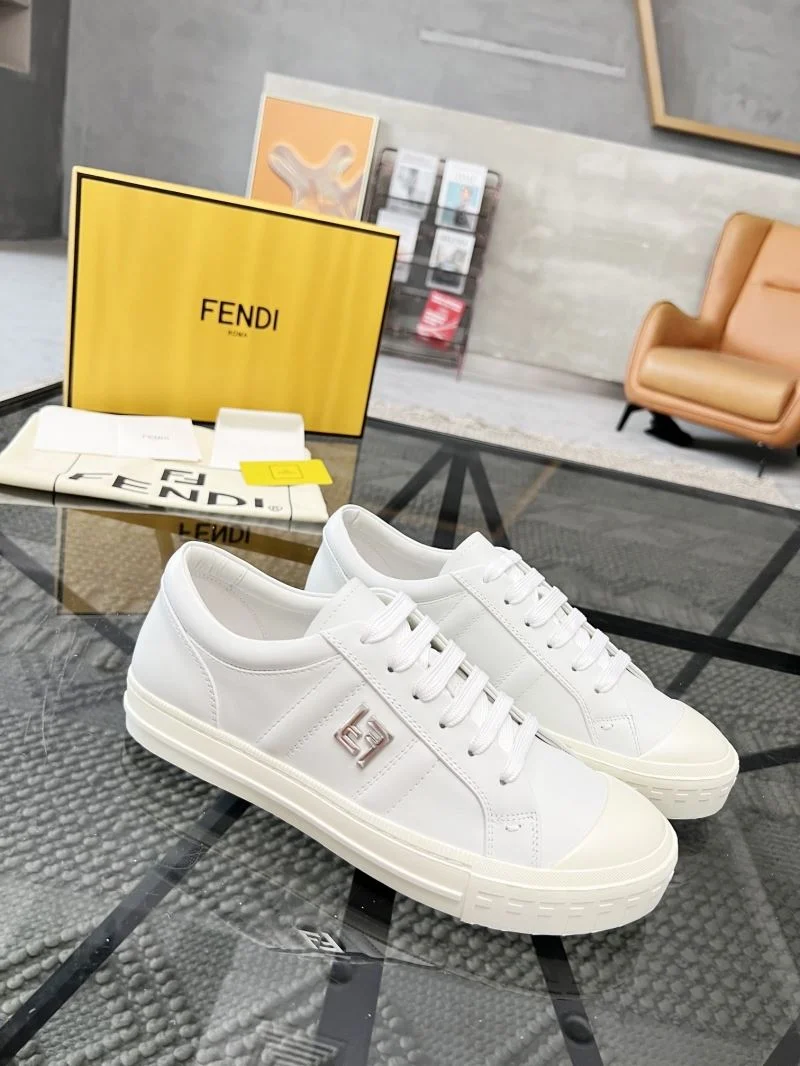 Fendi Low Shoes Popular 23258