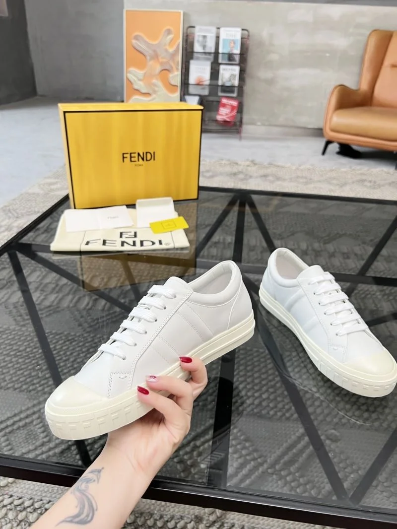 Fendi Low Shoes Popular 23258