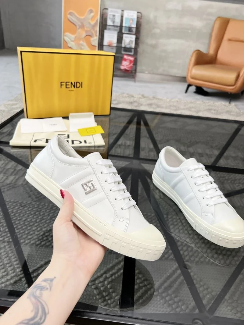 Fendi Low Shoes Popular 23258