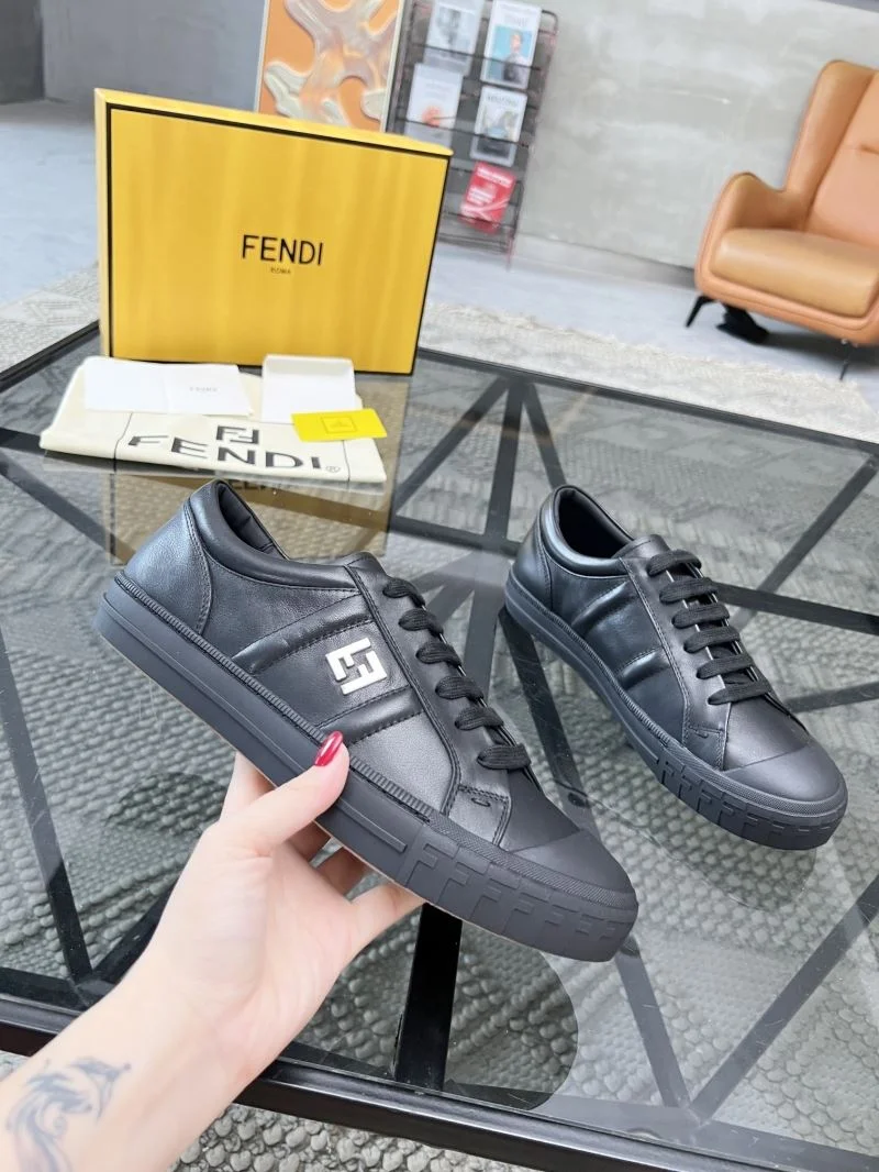 Original Fendi Low Shoes 23256