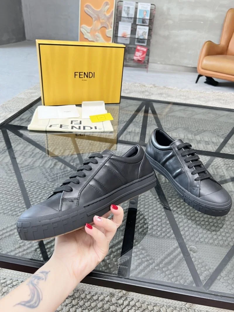 Original Fendi Low Shoes 23256