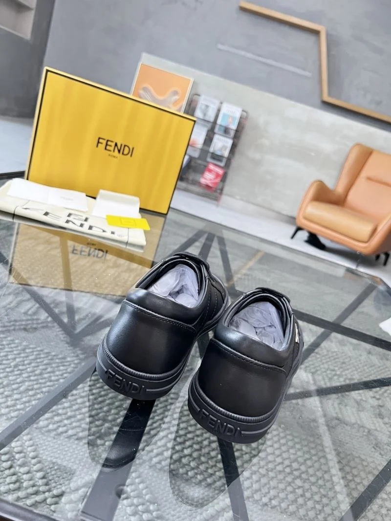 Original Fendi Low Shoes 23256