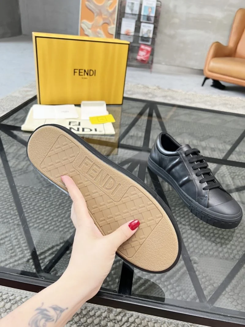 Original Fendi Low Shoes 23256