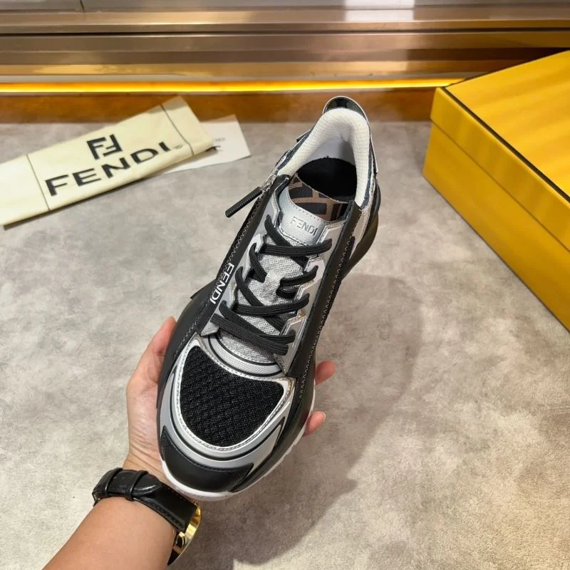 Casual Fendi Low Shoes 23190