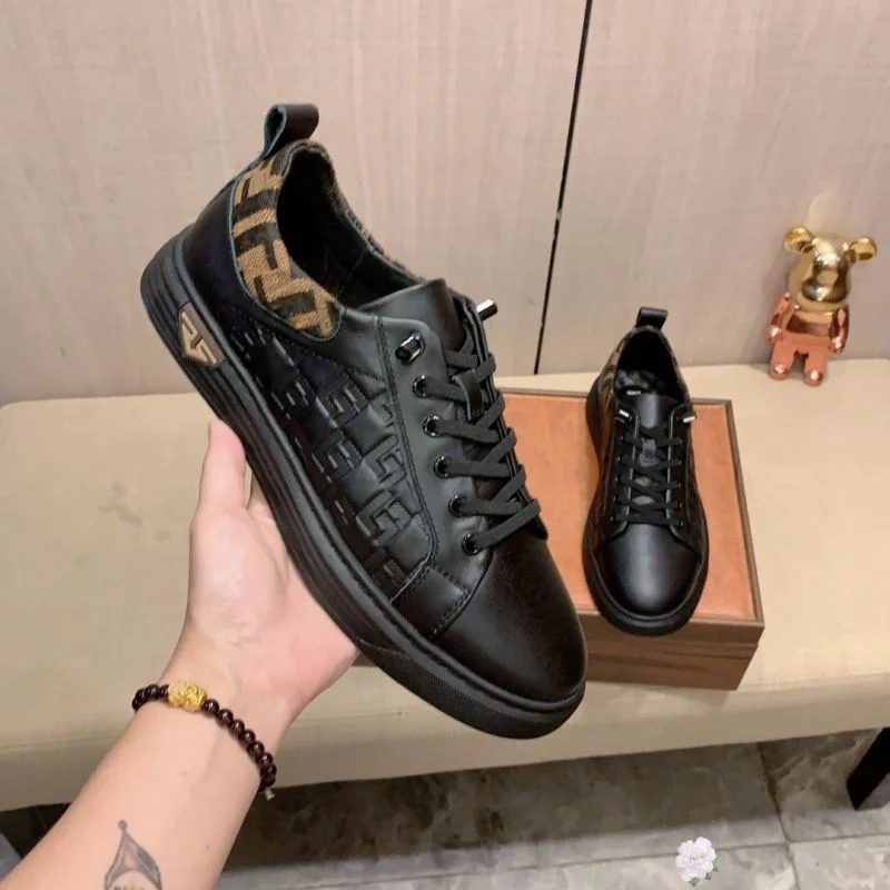 Fendi Low Shoes Cozy 23232