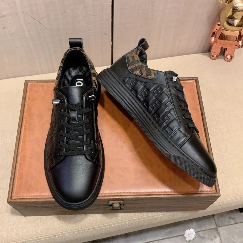 Fendi Low Shoes Cozy 23232