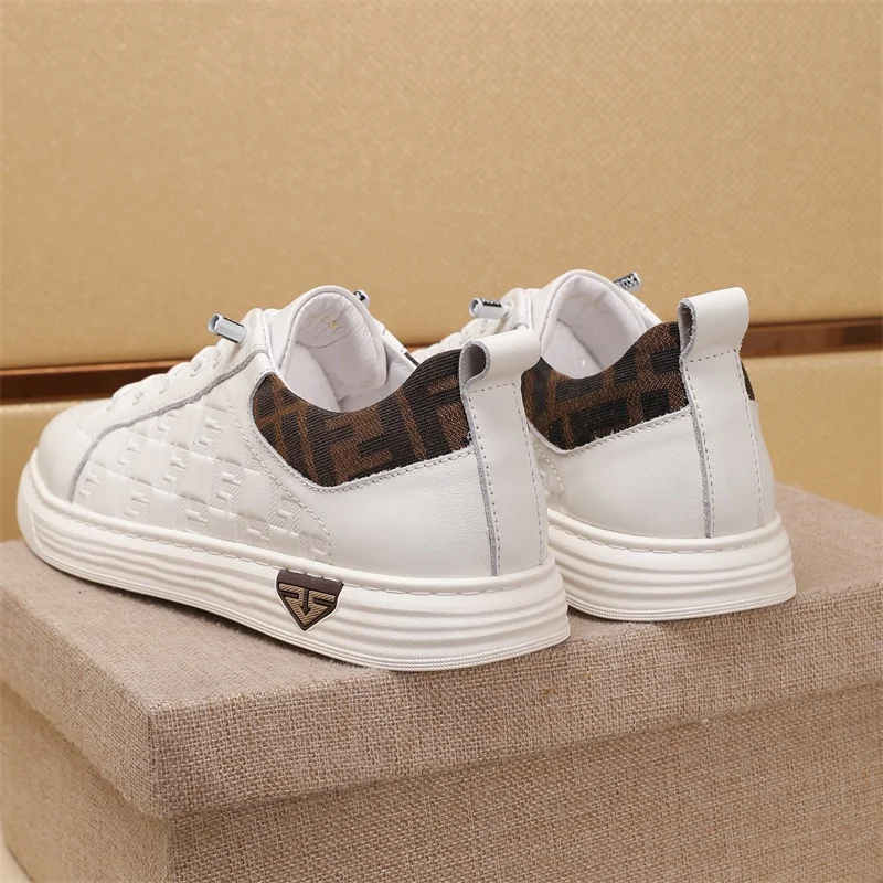 Fendi Low Shoes Breathable 23241