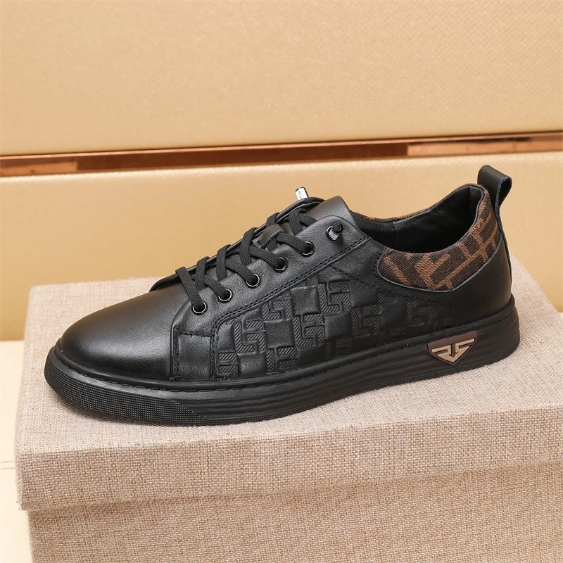 Fendi Low Shoes Reliable 23237