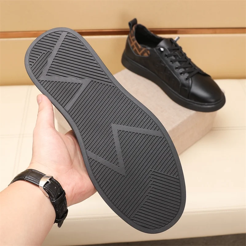 Fendi Low Shoes Reliable 23237