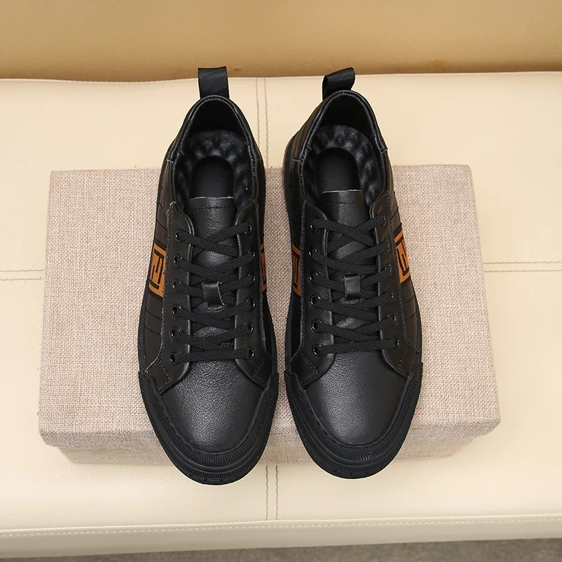 Lightweight Fendi Low Shoes 23235