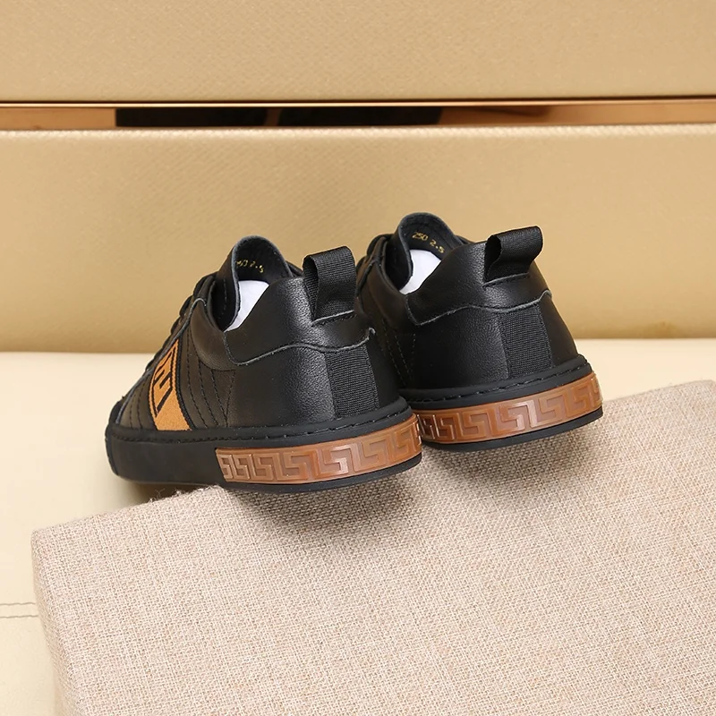 Lightweight Fendi Low Shoes 23235
