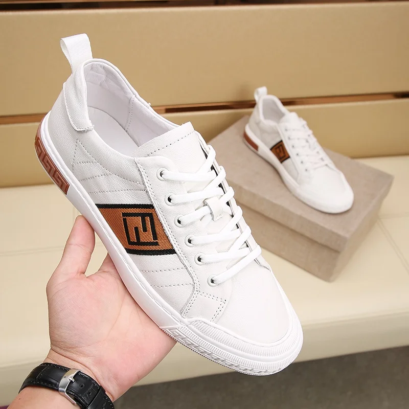 Fendi Low Shoes DailyWear 23245