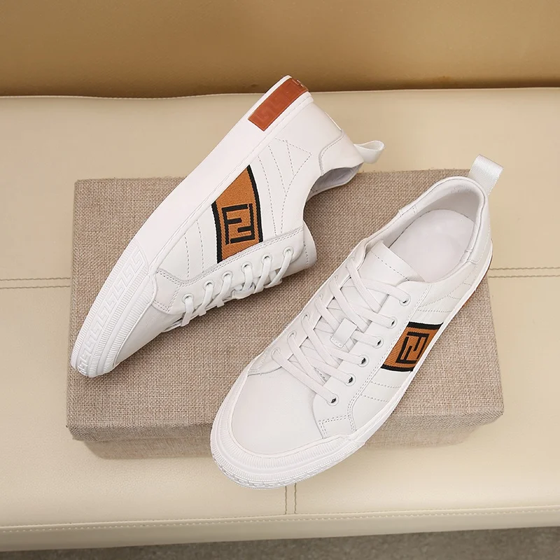 Fendi Low Shoes DailyWear 23245