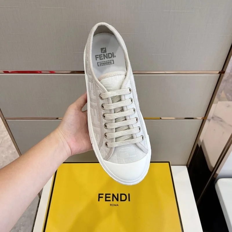 Fendi Low Shoes SportInspired 23259