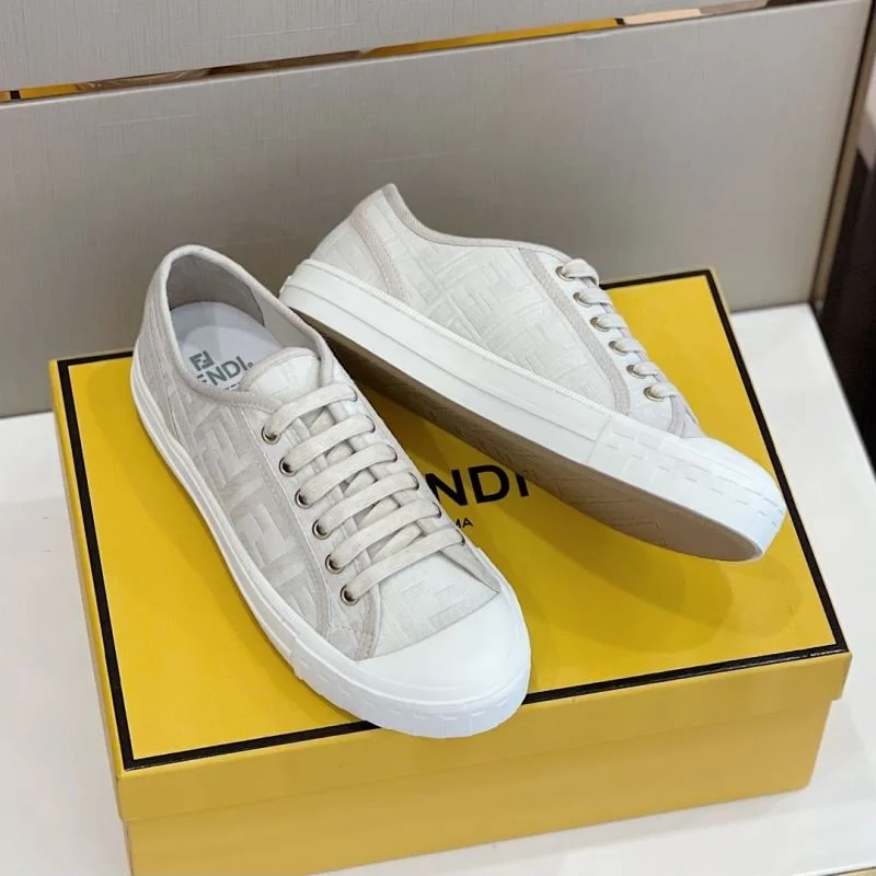 Fendi Low Shoes SportInspired 23259