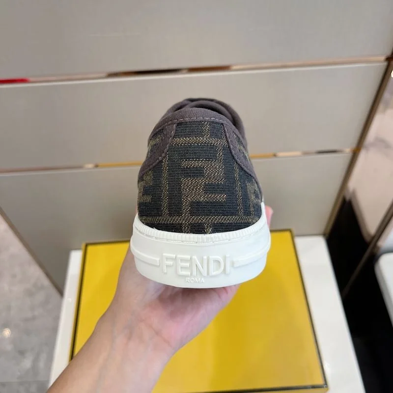 Fendi Low Shoes Soft 23226