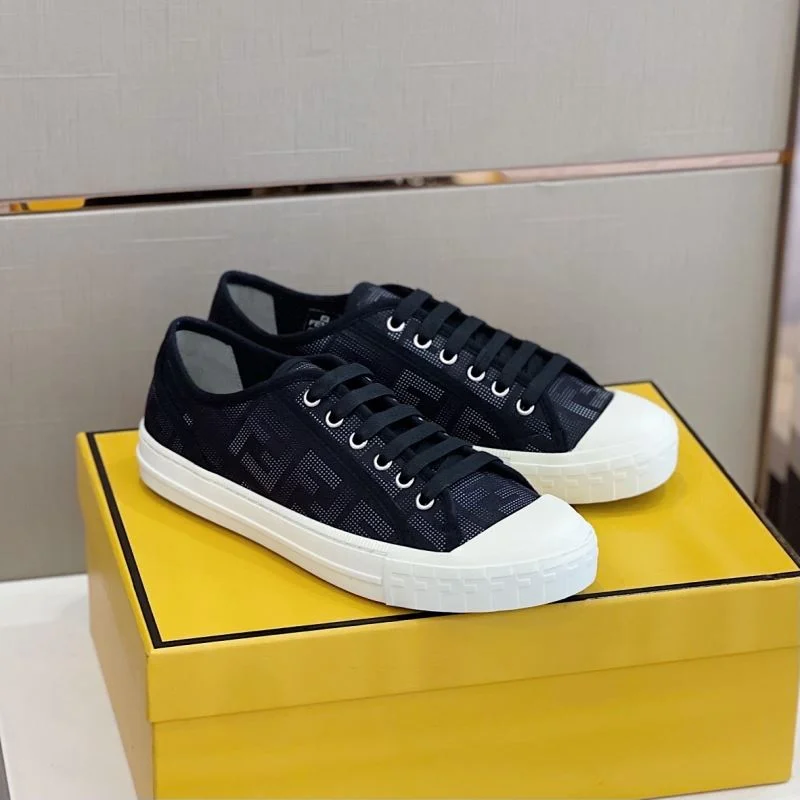 Fendi Low Shoes Sophisticated 23229