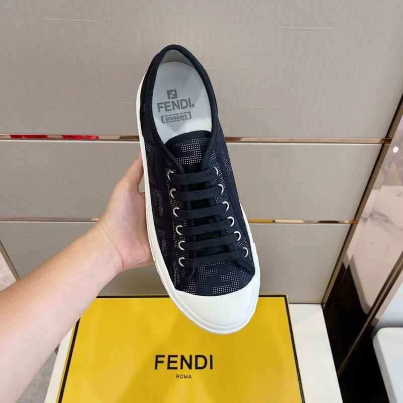 Fendi Low Shoes Sophisticated 23229