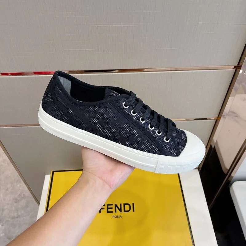 Fendi Low Shoes Sophisticated 23229