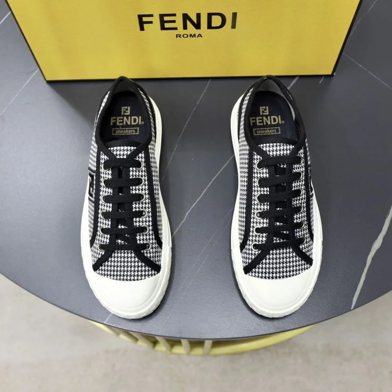 Modern Fendi Low Shoes 23242
