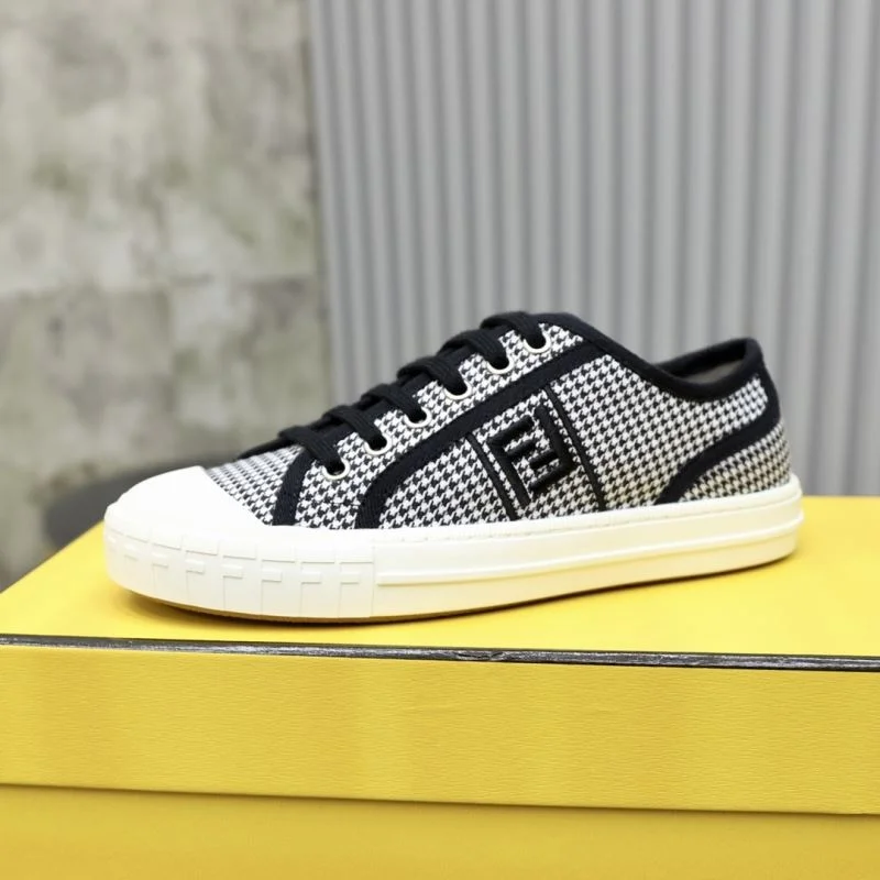 Modern Fendi Low Shoes 23242