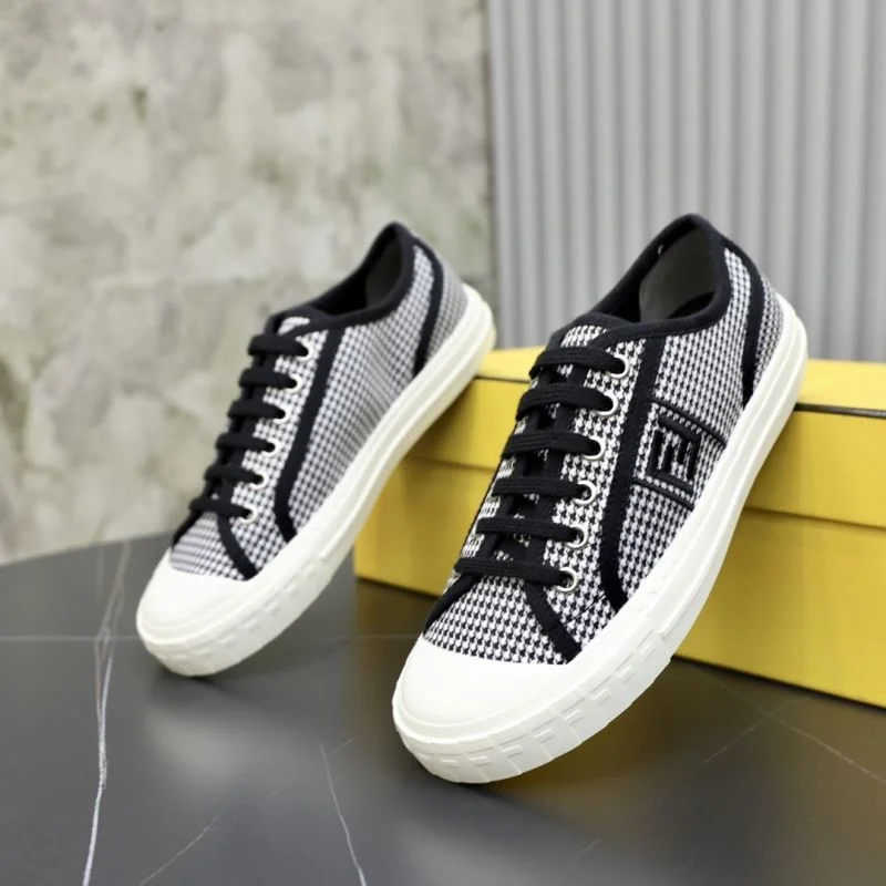 Modern Fendi Low Shoes 23242
