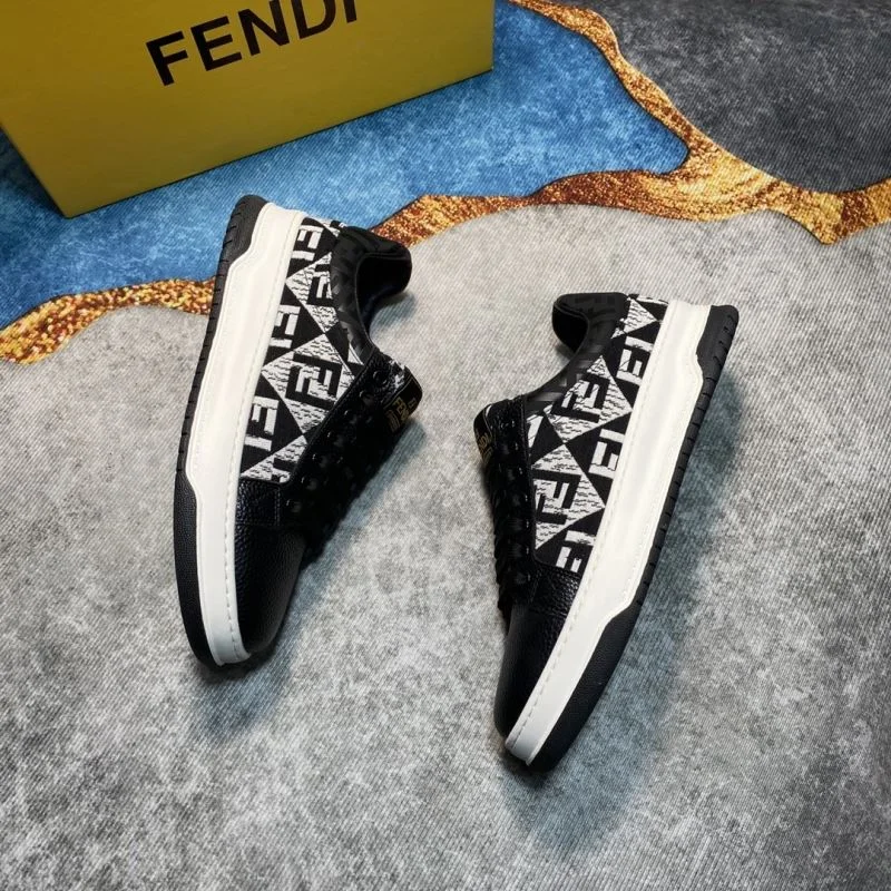 Effortless Fendi Low Shoes 23196