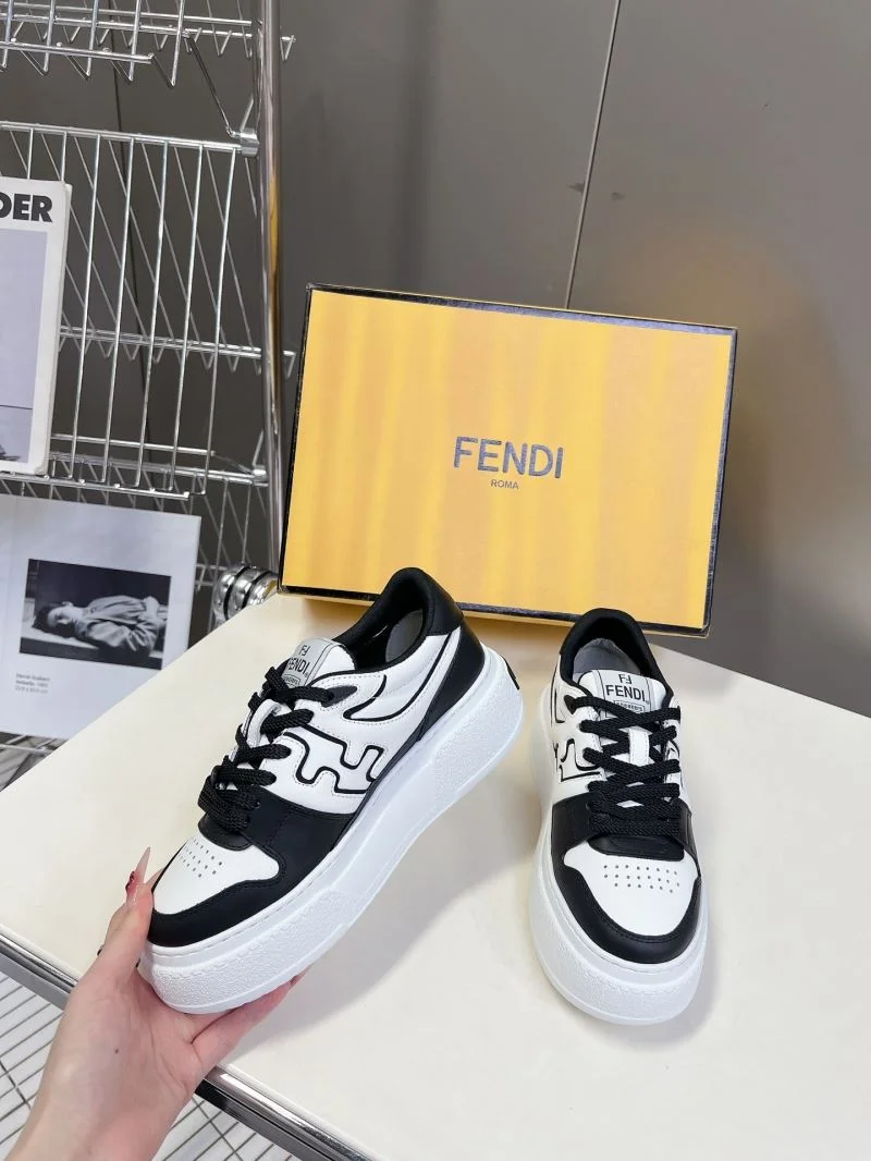 Fendi Low Shoes Durable 23309