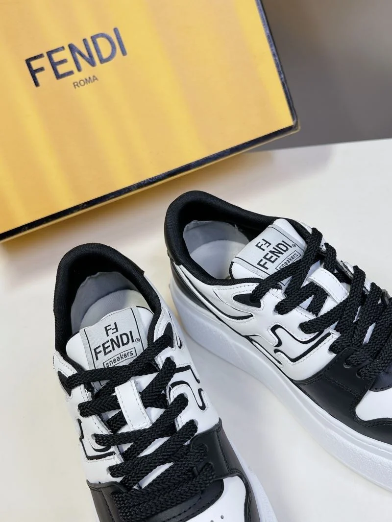 Fendi Low Shoes Durable 23309