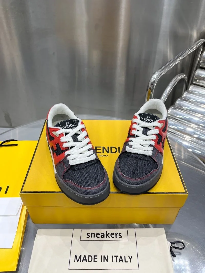 Flexible Fendi Low Shoes 23532