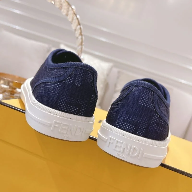 Stretchable Fendi Low Shoes 23534
