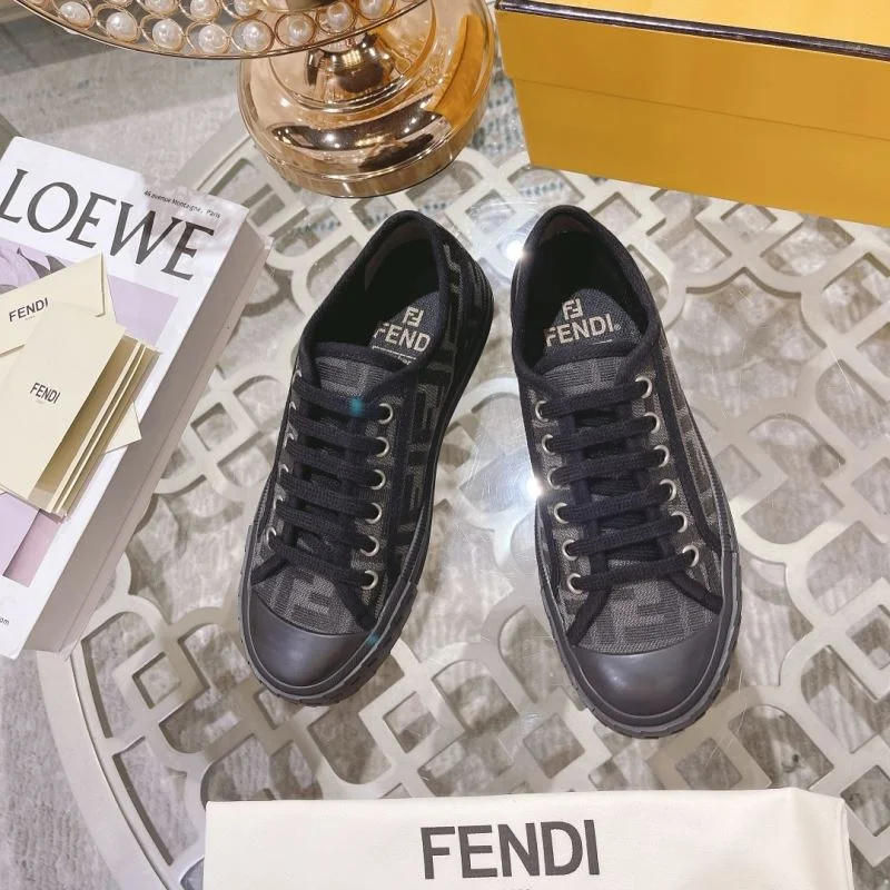 Fendi Low Shoes ZeroBulk 23530