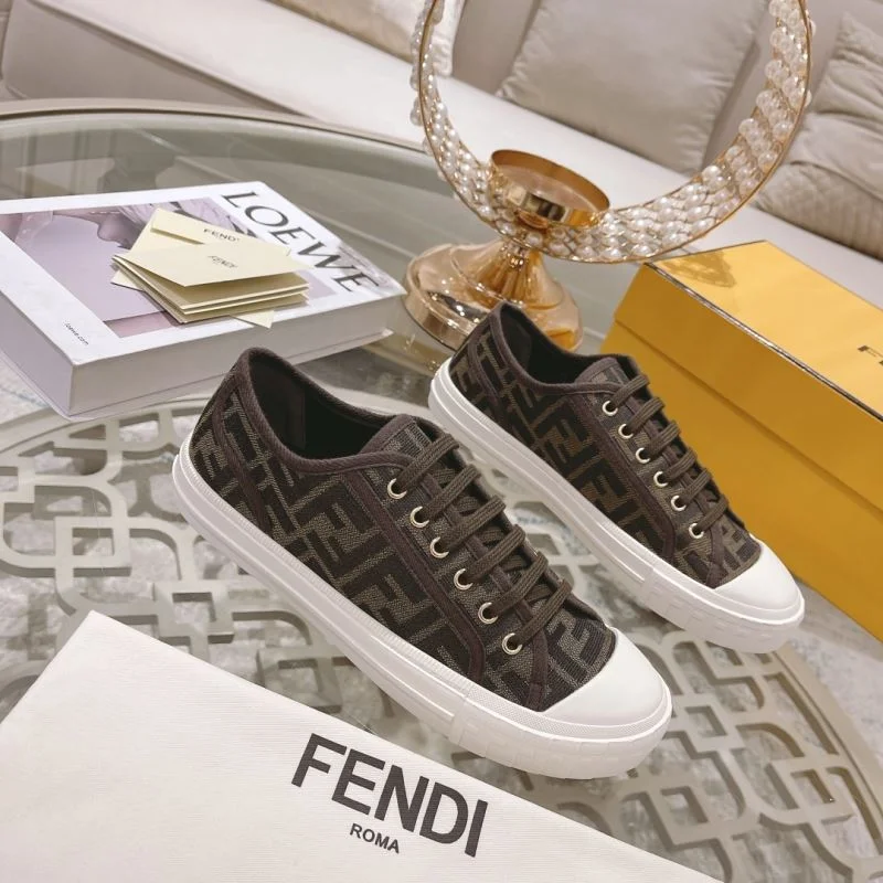 Fendi Low Shoes StreetReady 23526