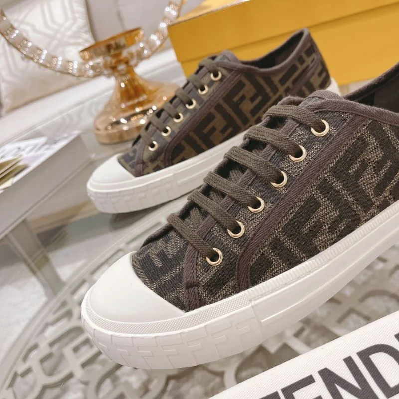 Fendi Low Shoes StreetReady 23526