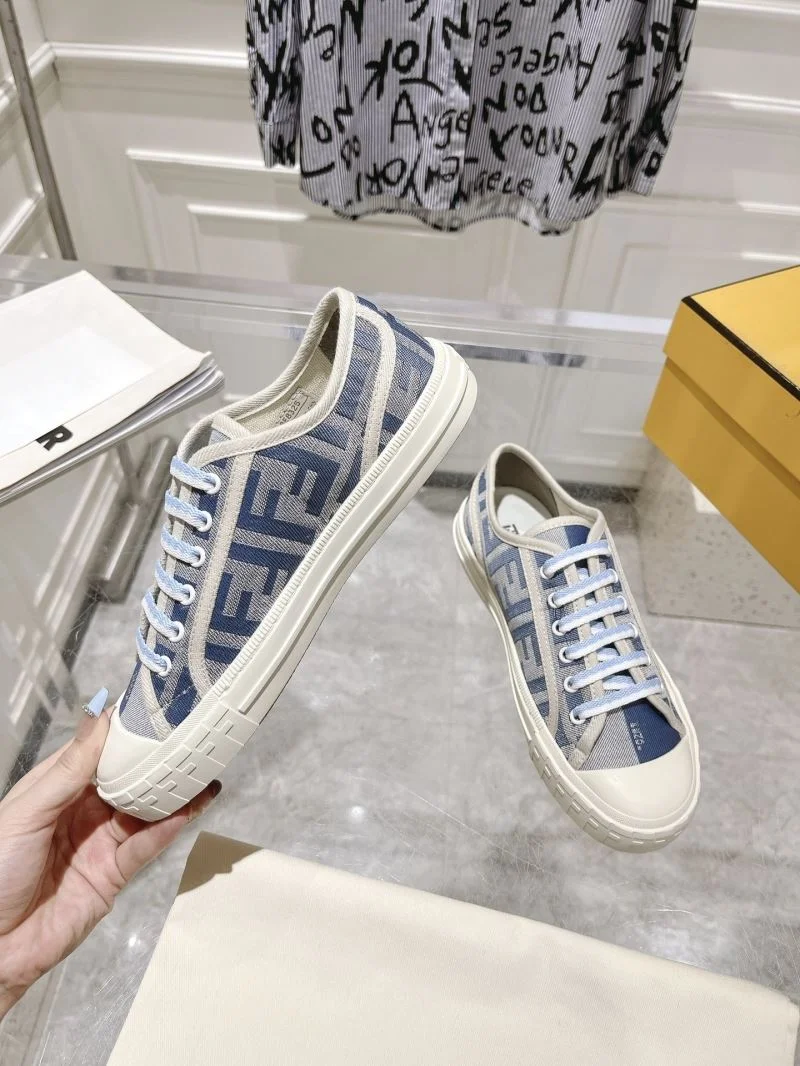 Practical Fendi Low Shoes 23523