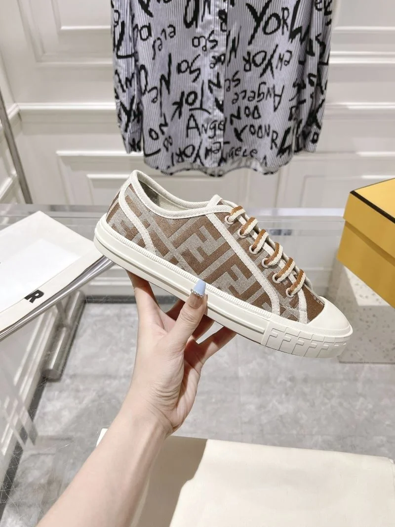 Breathable Fendi Low Shoes 23556